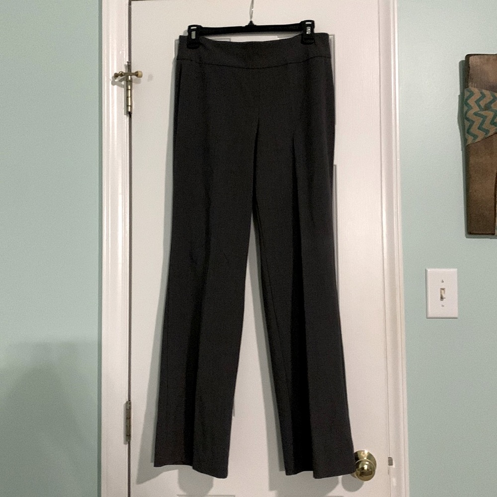 Roz and Ali size 4 charcoal gray dress pants